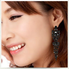 Luxury all black dangle earrings