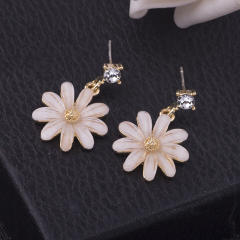 Daisy flower drop earrings clip on earrings