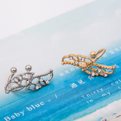 Diamond wing ear cuff
