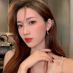 Diamond  bowknot  cartilage helix daith conch tragus earrings