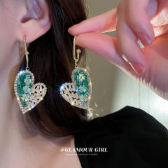 925 needle cubic zircon pave setting heart dangle earrings