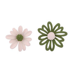 Daisy flower asymmetric clip on earrings