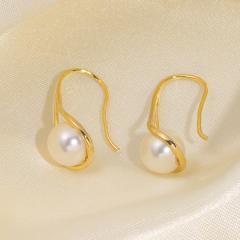 Simple pearl clip on earrings