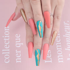 Contrast color false nails