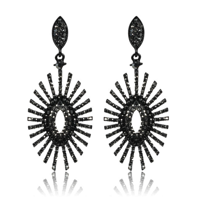 Luxury black color rhinestong dangle earrings