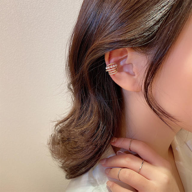 Rhinestone pearl ear cuff