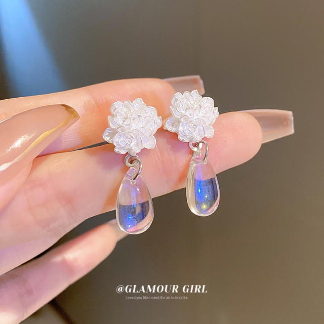 Silver needle summer daisy flower drop earrings