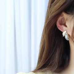 Vintage INS leaf shape ear studs
