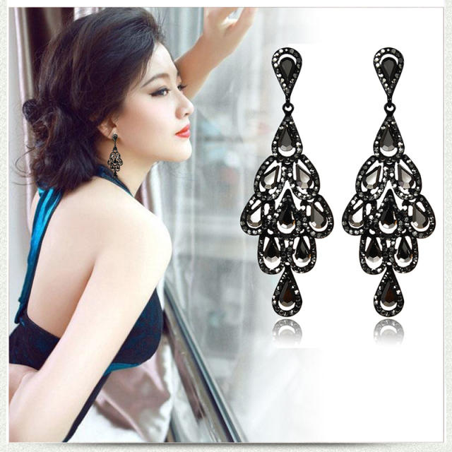 Luxury all black glass crystal dangle earrings for women