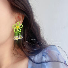 Summer design handmade beaded flower dangle earrings