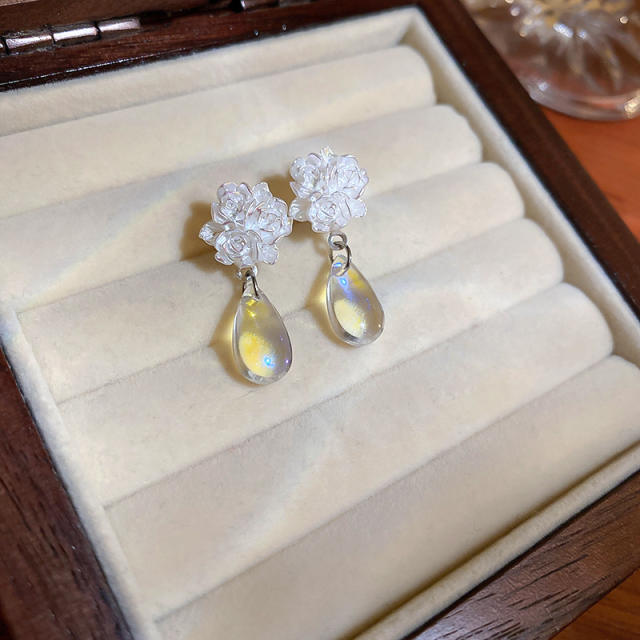 Silver needle summer daisy flower drop earrings