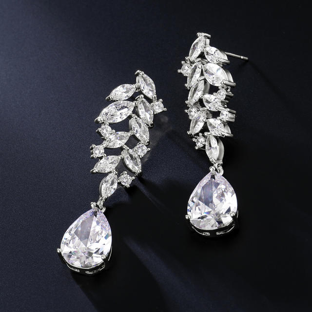 Luxury cubic zircon drop earrings for wedding