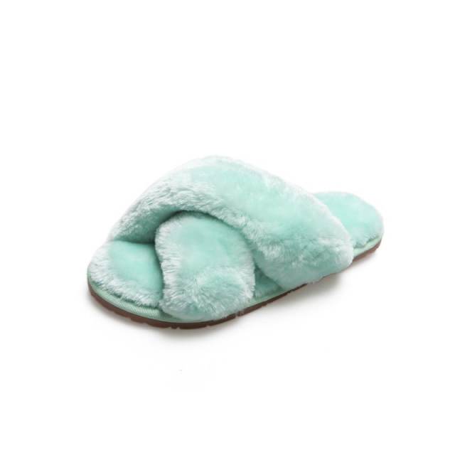 Autum winter fluffy slippers