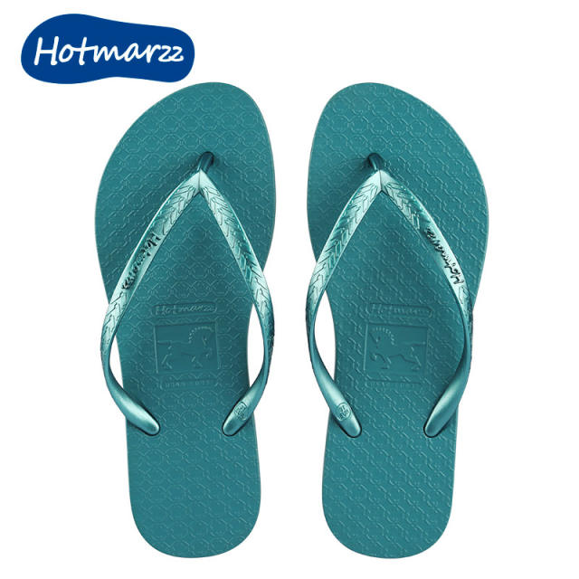 Beach flat flip flops