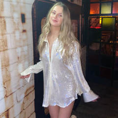 Sexy loose sleeve sequin blouse for woman