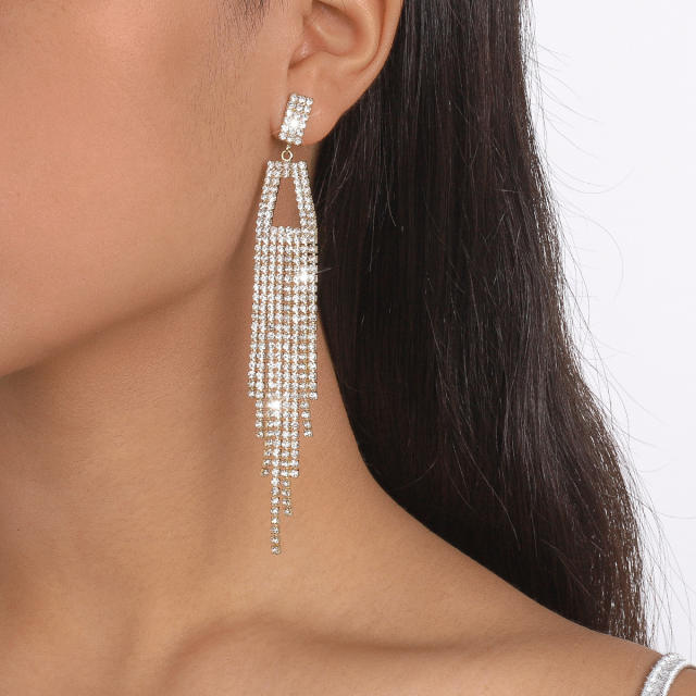 Luxury pave setting rhinestone tassel diamond earrings