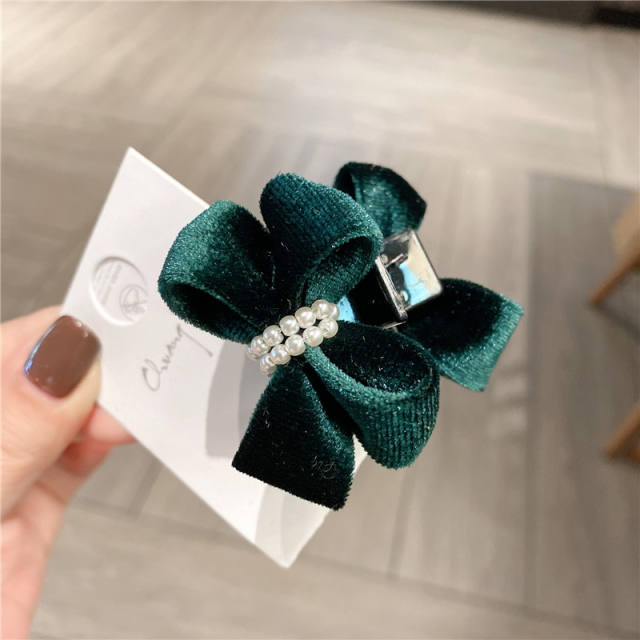 Elegant velvet bow small size hair clamp