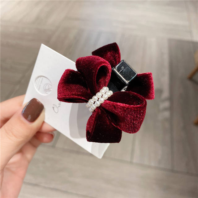 Elegant velvet bow small size hair clamp
