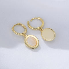 Natural shell oval shape sterling silver eaerrings