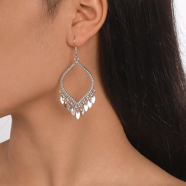 Concise tassel hollow drop earrings