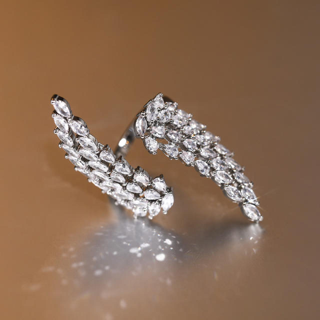 Luxury angel wing design full diamond rings