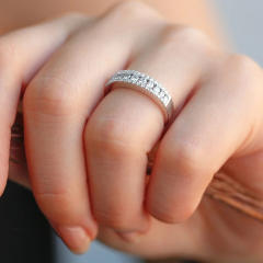 Concise diamond rings