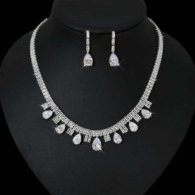 2pcs easy match colorful diamond necklace set