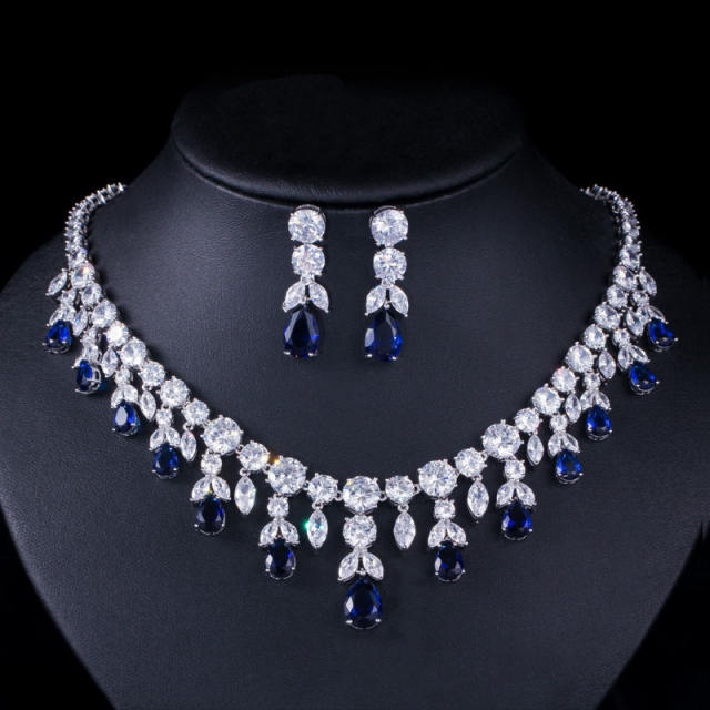 AAA luxury cubic zircon statement diamond necklace set