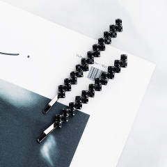 Classic diamond bobby pins
