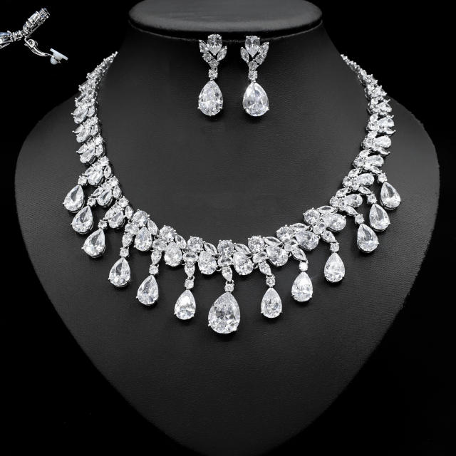 Occident fashion color cubic zircon drop diamond necklace set