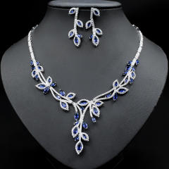 Elegant pave setting rhinestone leaf diamond necklace set