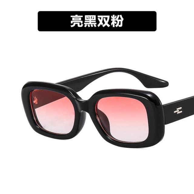 Cute oval shape square sunglasses