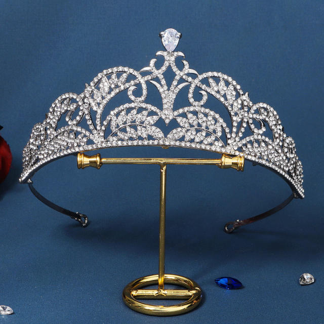 Occident fashion diamond crown