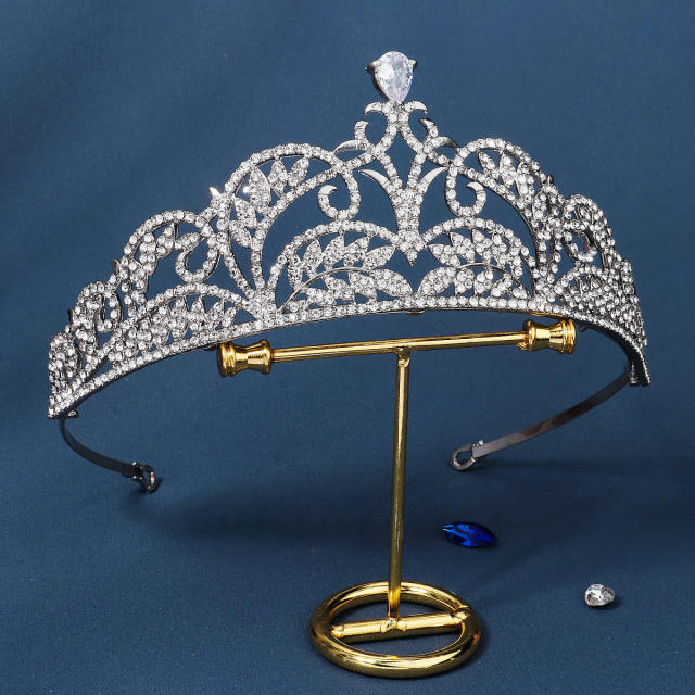 Occident fashion diamond crown