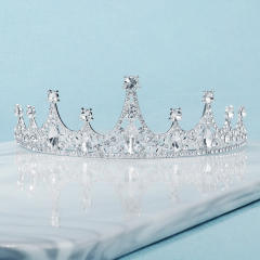 Baroque diamond crown
