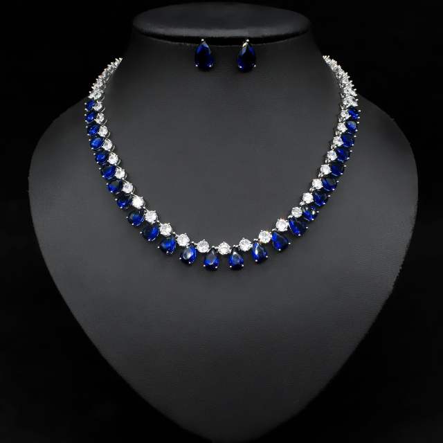 Luxury top quality cubic zircon diamond necklace set
