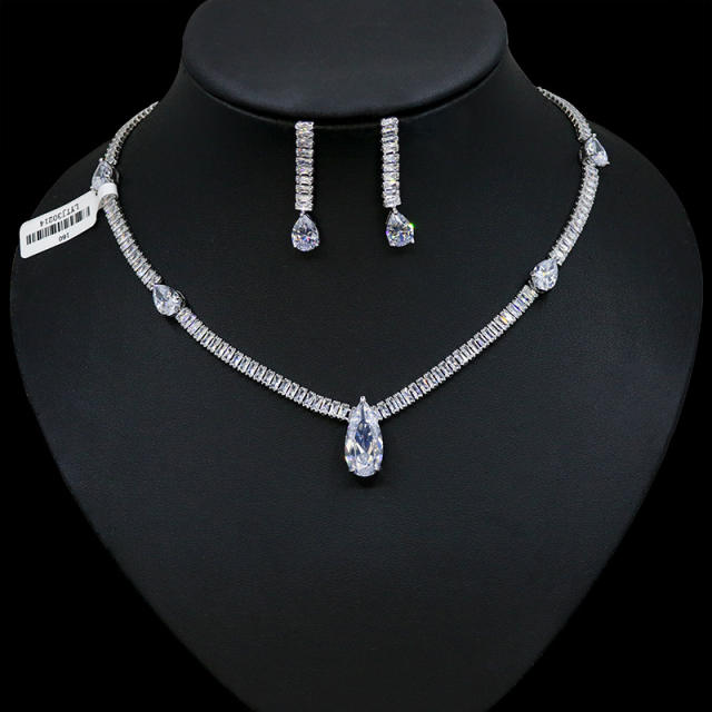 Occident fashion luxury pave setting cubic zircon necklace set