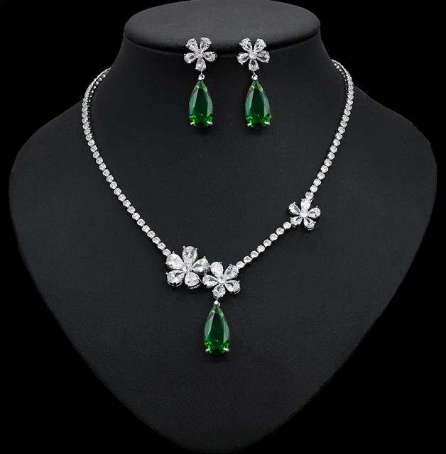 Luxury diamond drop flower diamond necklace set