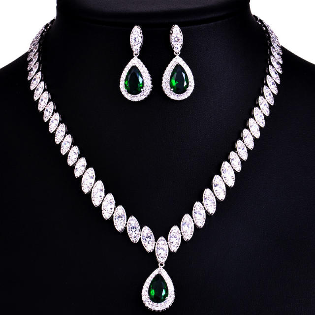Delicate color cubic zircon drop diamond necklace set