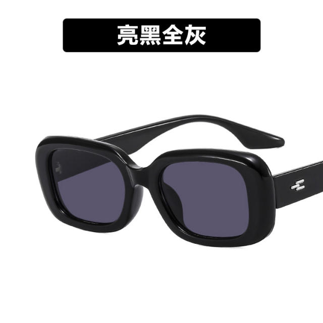 Cute oval shape square sunglasses