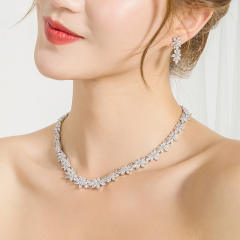 Luxury diamond necklace set for women
