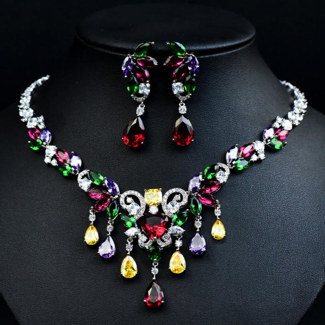 Luxury colorful cubic zircon diamond necklace set