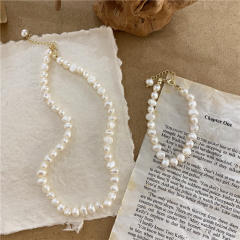 Korean fashion vintage baroque pearl necklace bracelet