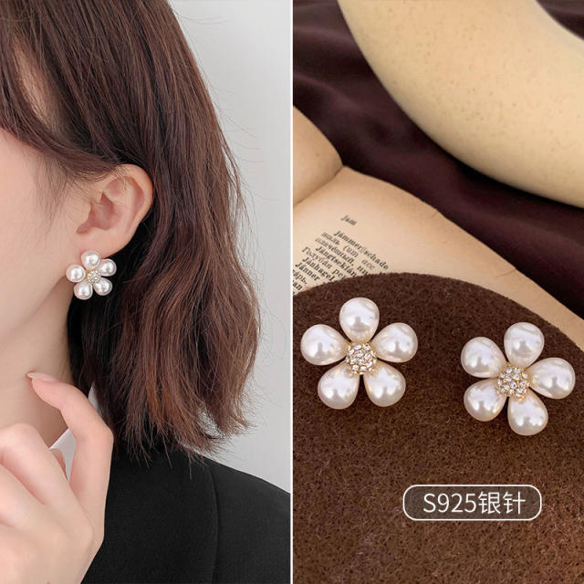 925 needle pearl ear studs