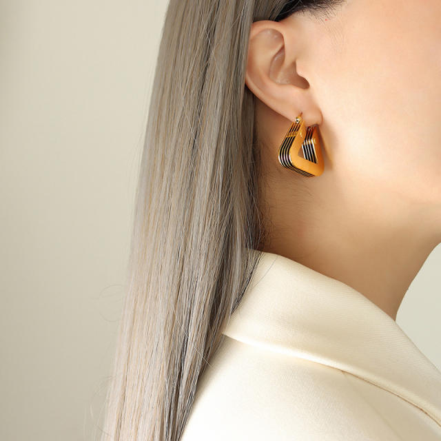 Real gold plated triangle shape copper earrings