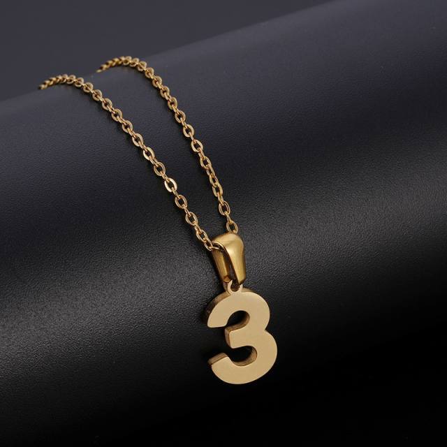 18K stainless teel necklace letter 0 to 9