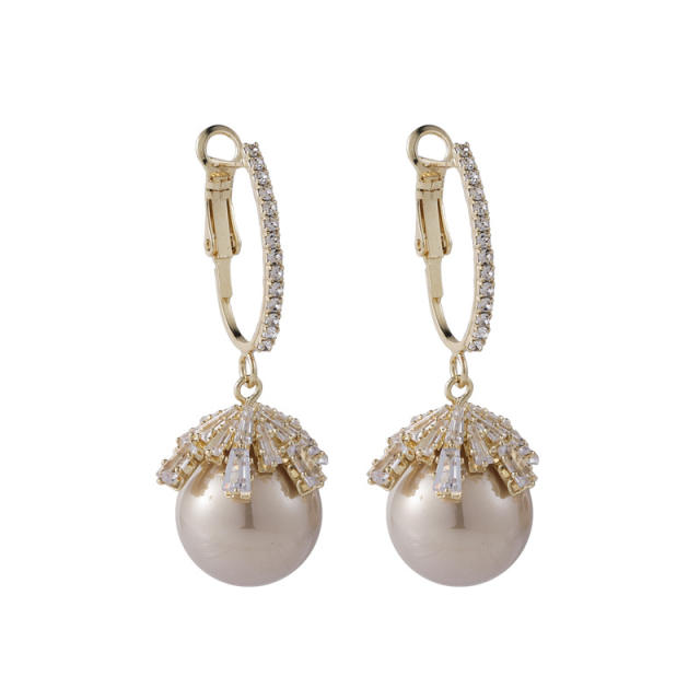 Korean fashion easy match pearl earrings