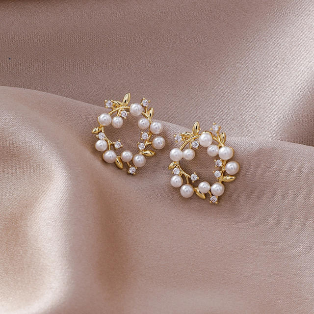 925 needle sweet pearl beads circle studs earrings