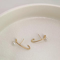 Korean fashion super simple pearl earrings