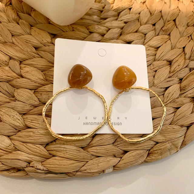Geometric shape acrylic circle earrings